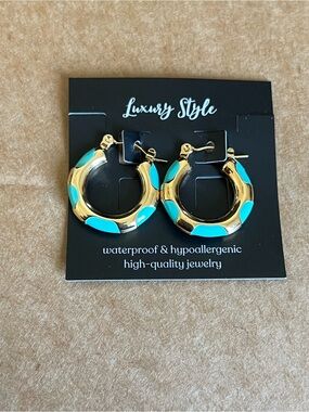 18kt Gold plated steel Hoop Earrings with Turquoise Enamel